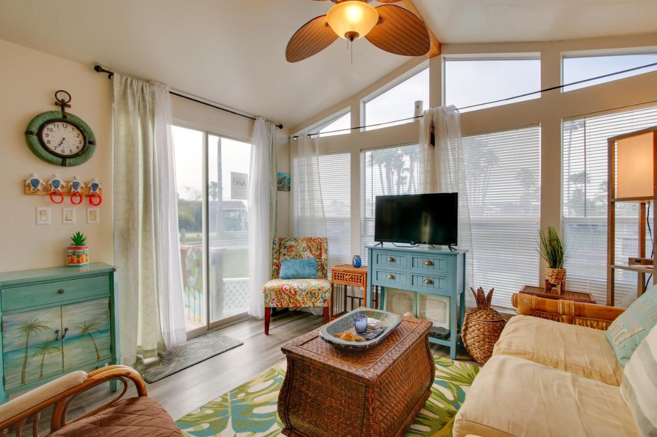 Cozy Waterfront Port Isabel Cottage With Deck! エクステリア 写真
