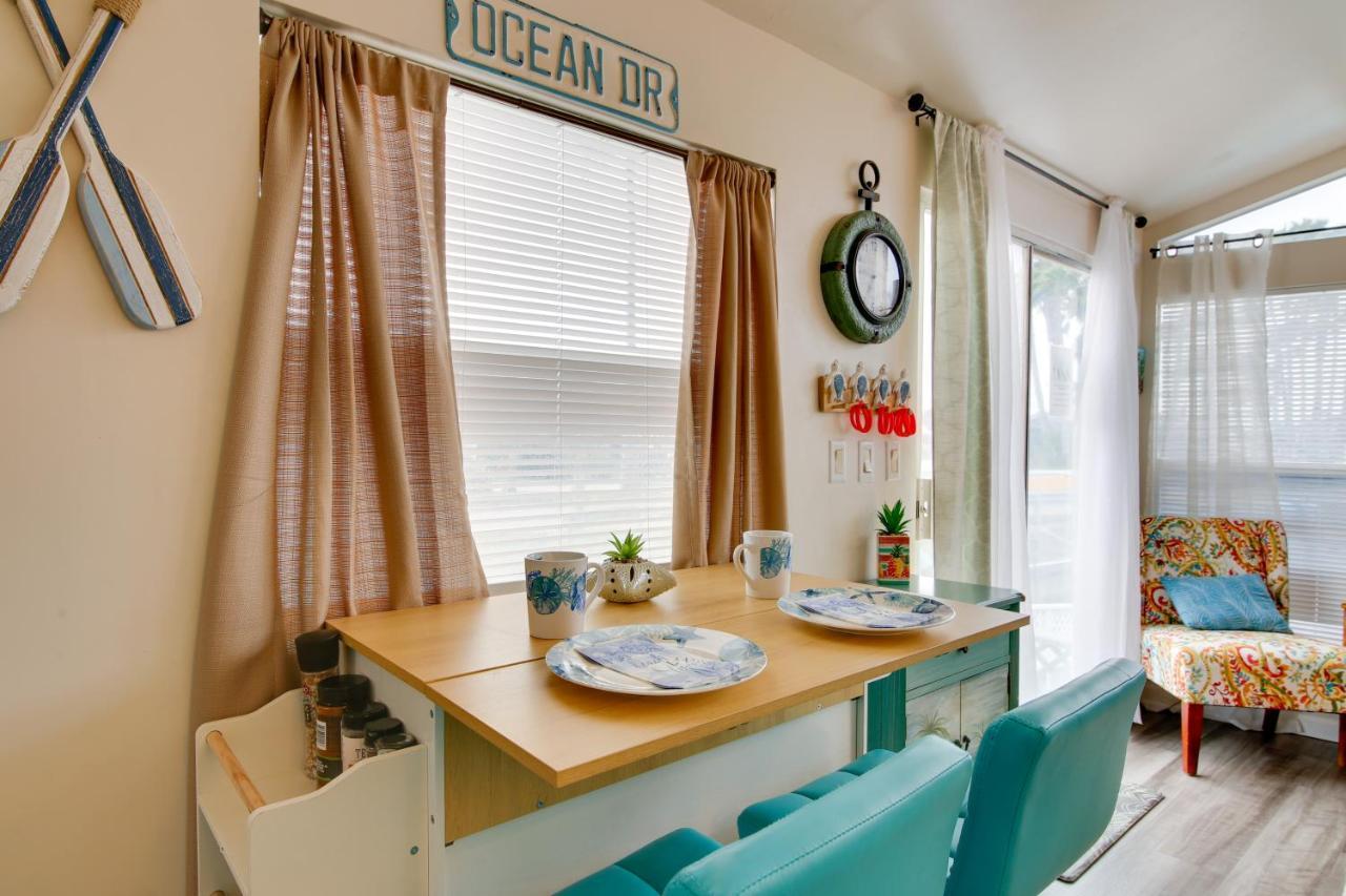 Cozy Waterfront Port Isabel Cottage With Deck! エクステリア 写真