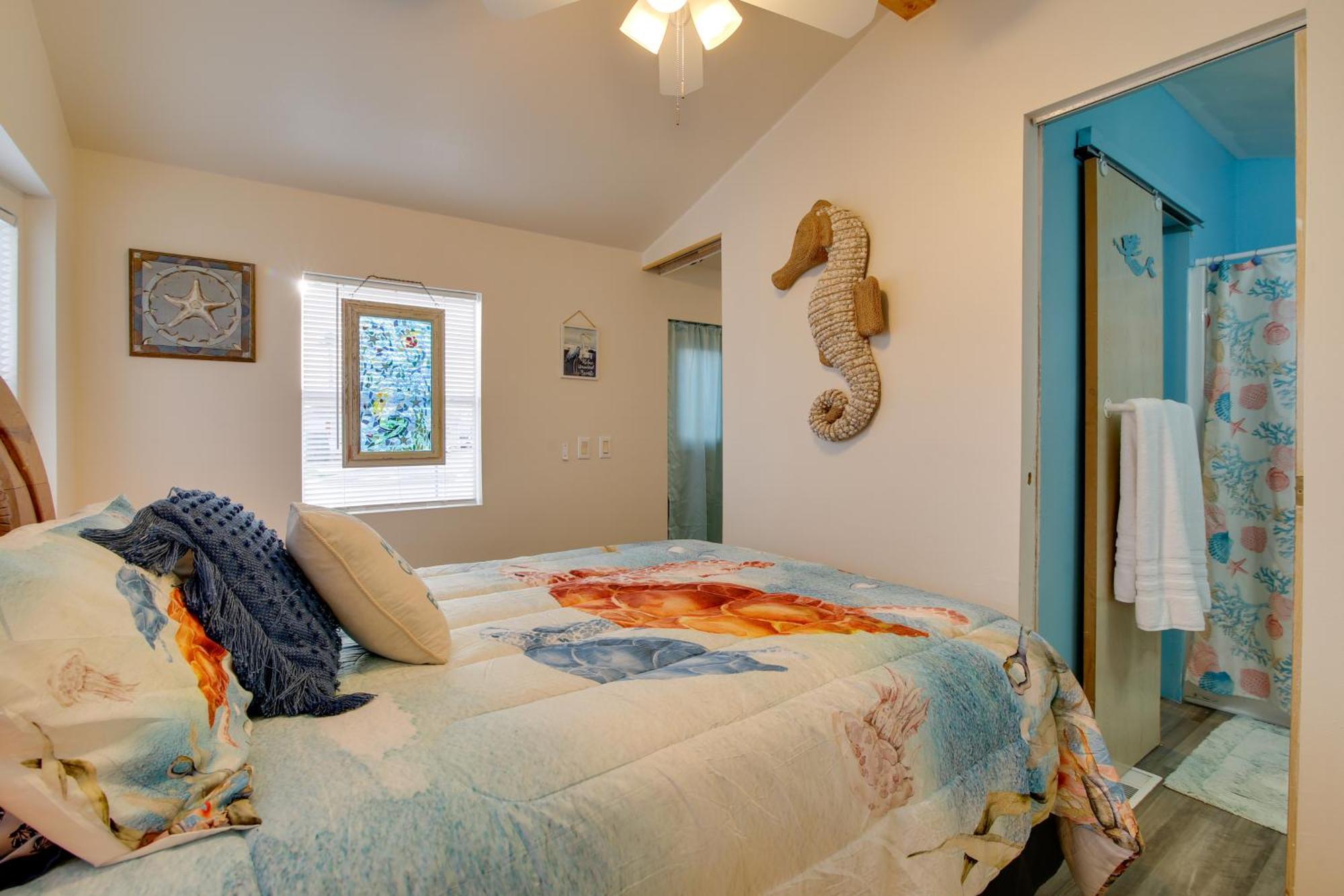 Cozy Waterfront Port Isabel Cottage With Deck! エクステリア 写真
