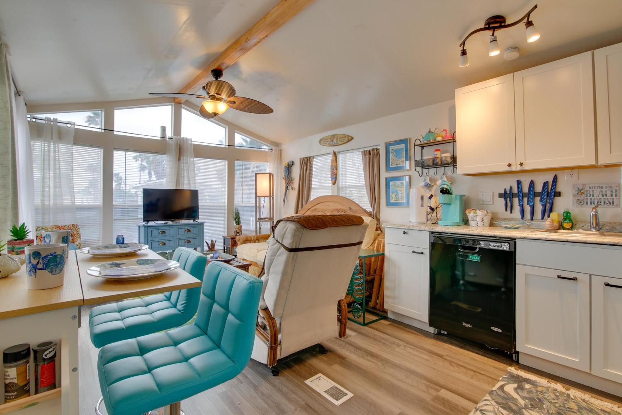 Cozy Waterfront Port Isabel Cottage With Deck! エクステリア 写真